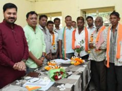 “विधायक अनुज के नेतृत्व में ग्राम गुमा, बाना एवं विभिन्न गांवों में SIR का कार्यशाला का हुआ आयोजन”