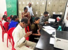 विशेष गहन पुनरीक्षण – मतदाताओं को बीएलओ के माध्यम से घर-घर जाकर किया जा रहा गणना पत्रक का वितरण – जिले में लगभग 8 लाख 35 हजार मतदाता, लगभग 1 लाख 75 हजार मतदाताओं का फॉर्म प्राप्त कर किया गया डिजिटाइजेशन – मतदाता सूची का प्रारंभिक प्रकाशन 9 दिसम्बर 2025 को किया जाएगा।