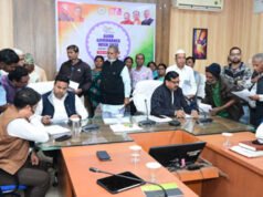 जनदर्शन में अपर कलेक्टरों ने सुनीं आम लोगों की समस्याएं