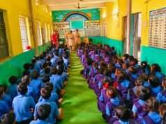 कन्हारपुरी प्राथमिक स्कूल में रक्षा टीम ने बच्चों को गुड टच-बेड टच और डिजिटल सुरक्षा की दी जानकारी