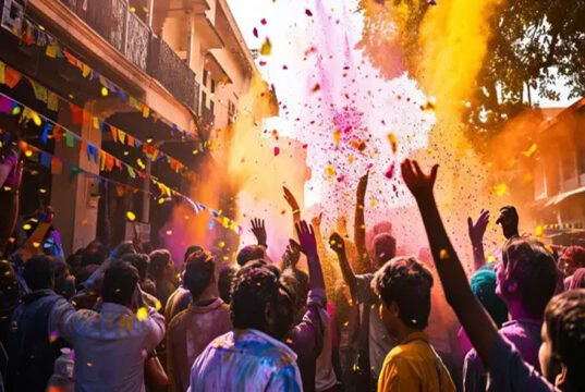 “Holi 2026: भारत के अलावा कहां-कहां खेली जाती है होली, देख लीजिए लिस्ट”