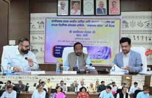 CG: बच्चों के भविष्य निर्माण के लिए विद्यालयों में बनाएं बेहतर वातावरण: मंत्री श्री राम विचार नेताम…