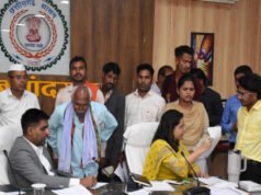 CG: कलेक्टर ने जनदर्शन में गंभीरता से सुनी नागरिकों की समस्याएं…