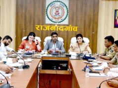 माँ बम्लेश्वरी मंदिर पहुंचने वाले दर्शनार्थियों एवं श्रद्धालुओं के लिए होनी चाहिए सुविधाजनक व्यवस्था : कलेक्टर…