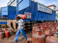 हॉर्मुज तनाव से भारत में LPG की किल्लत, आयात रुकने से मचा है हाहाकार, सप्लाई में 16% की गिरावट…