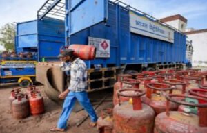 हॉर्मुज तनाव से भारत में LPG की किल्लत, आयात रुकने से मचा है हाहाकार, सप्लाई में 16% की गिरावट…