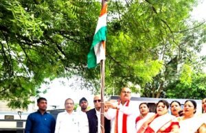 गंजपारा प्राथमिक शाला में देशभक्ति के रंग में रंगा स्वतंत्रता दिवस समारोह, प्रभात फेरी से गूंजा शहर…