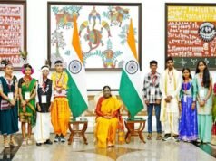 राष्ट्रपति से भेंट कर लौटे प्रतिभावान विद्यार्थियों ने मुख्यमंत्री श्री विष्णु देव साय से की सौजन्य मुलाकात…