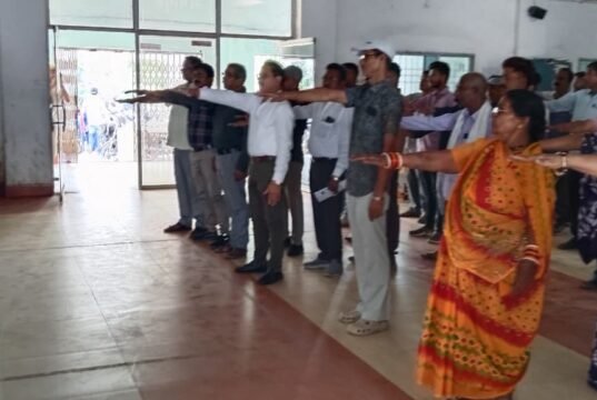 सतर्कता जागरूकता सप्ताह की शुरुआत, निगम आयुक्त ने दिलाई सत्यनिष्ठा की शपथ
