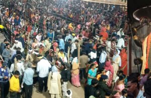 मां पाताल भैरवी सिद्धपीठ में लाखों श्रद्धालुओं ने किए दर्शन